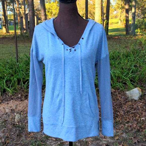 RBX Gray Hoodie with Kangaroo Pocket & Mesh Sleeves NWOT - Picture 2 of 10